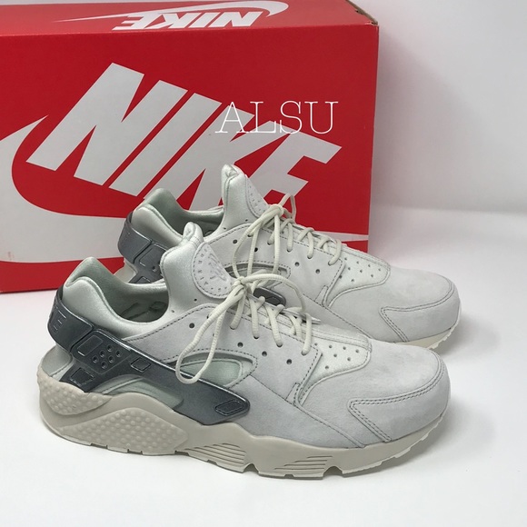 Nike Other - Nike Huarache Run PRM Light Bone Sail M AUTHENTIC